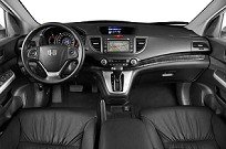 Interior evoluiu e passou a contar com sistema GPS integrado no painel