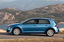 Segundo a VW, o Golf 1.4 alcança até 212 km/h