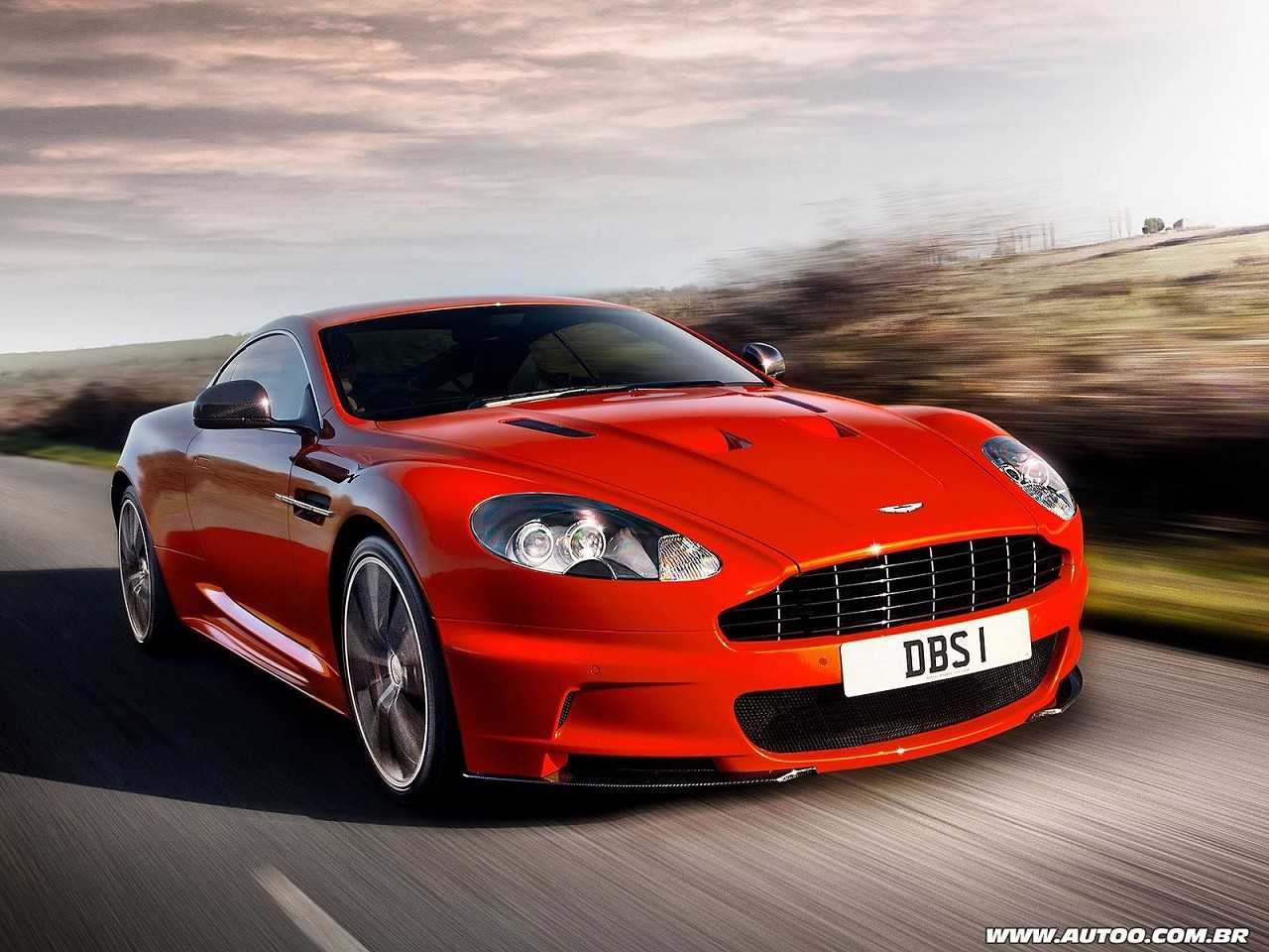 Aston MartinDBS