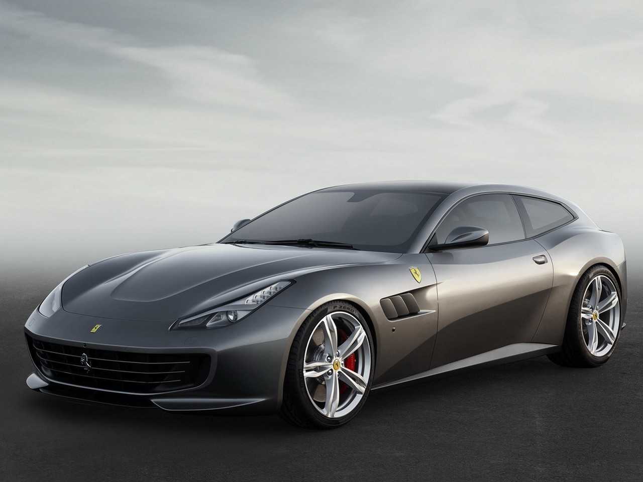 Ferrari GTC4Lusso 2016