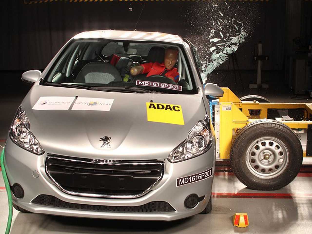 Peugeot 208 em avaliao do Latin NCAP