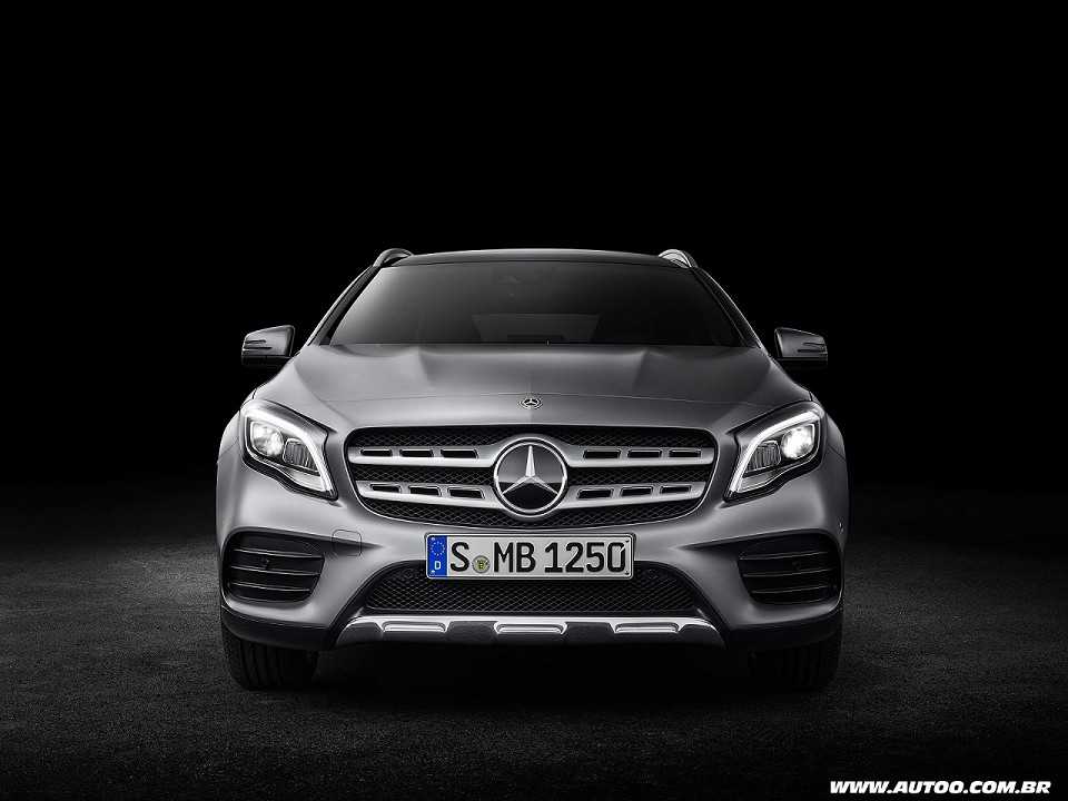 Mercedes-BenzGLA 2018 - frente