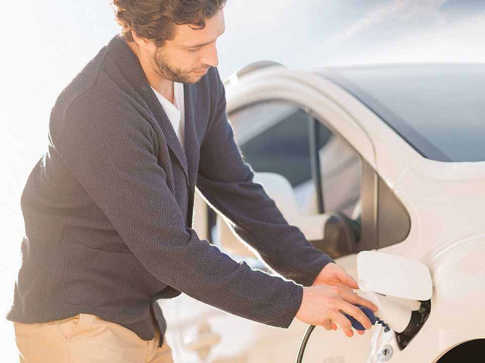 A partir de 2040, só modelos elétricos na França