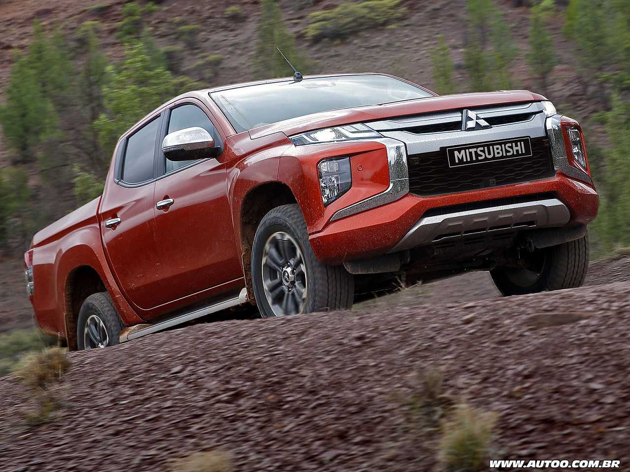 Facelift da Mitsubishi L200 apresentado na sia