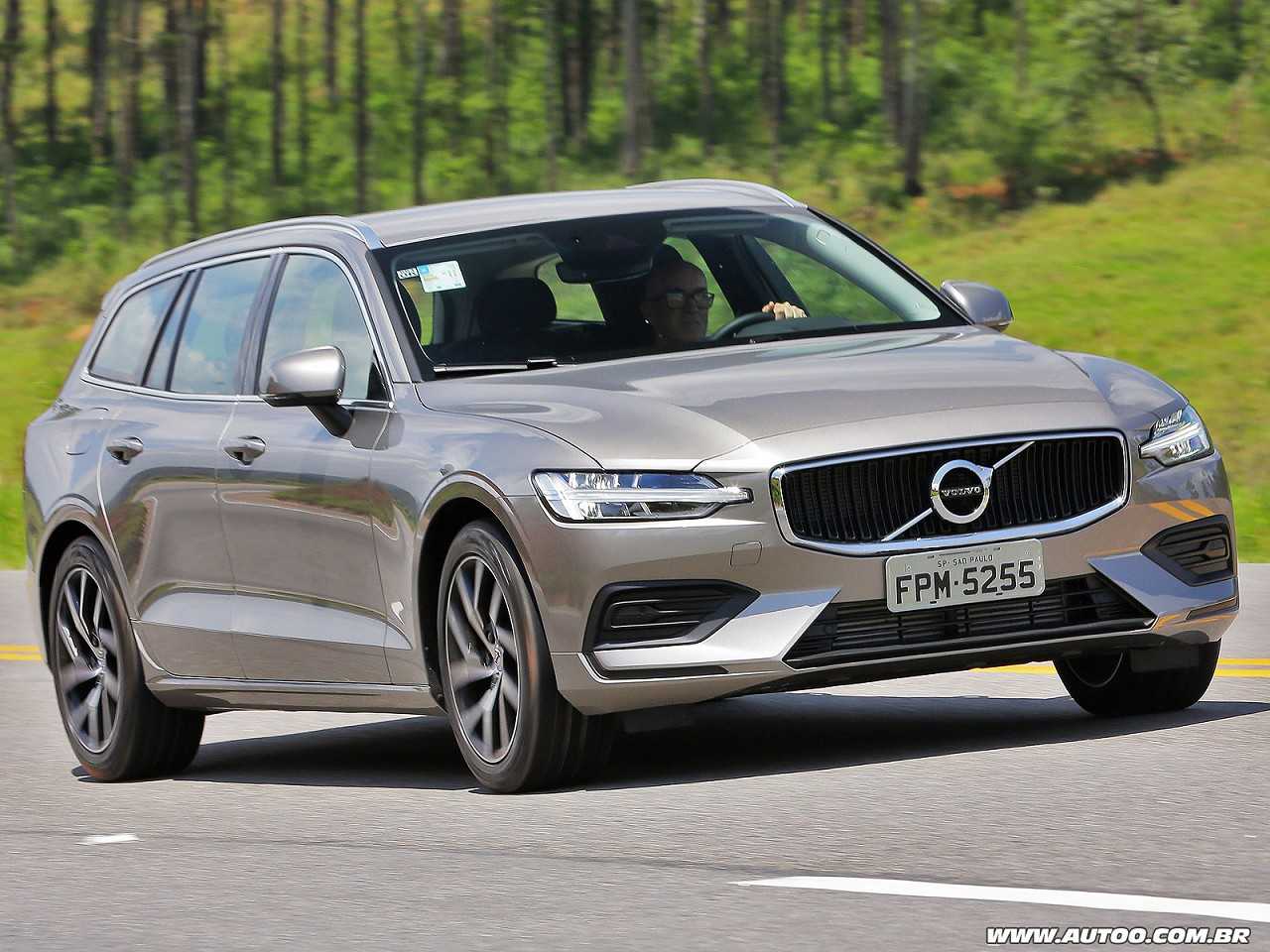 Volvo V60 2019