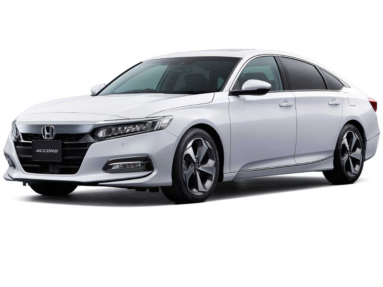 Honda Accord hbrido, que agora passa a adotar a designao e:HEV