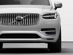 Volvo XC90 deve ganhar facelift antes de abrir caminho para sucessor