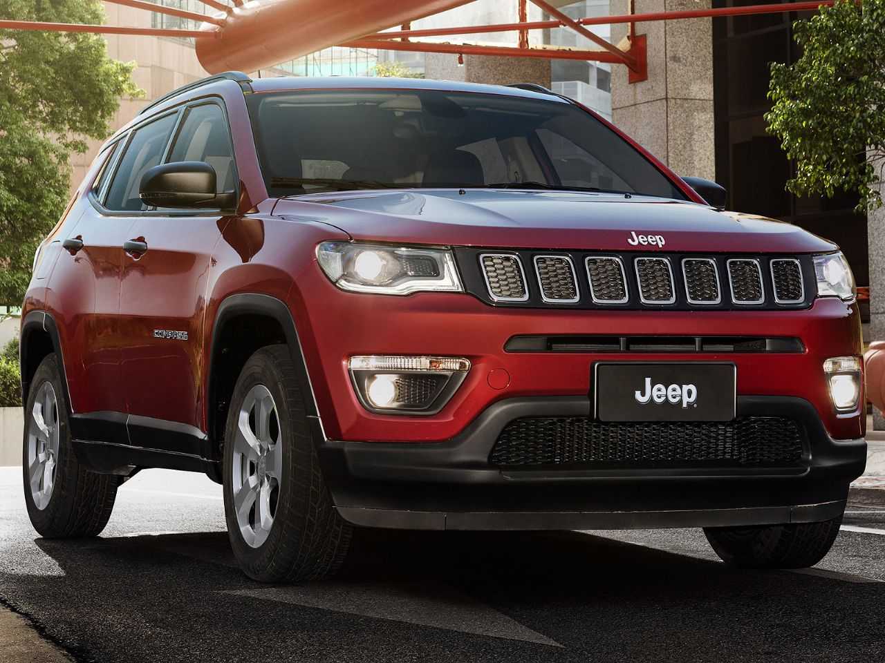 Em 2019, maior parte dos Jeep Compass vendidos foram no regime de venda direta