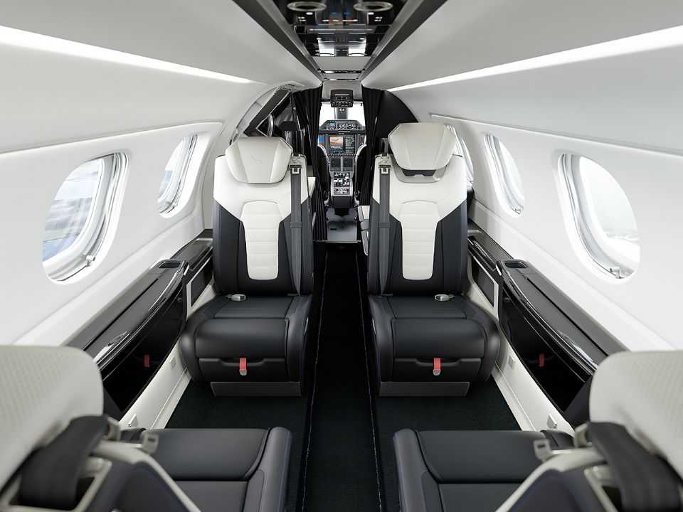 Cabine do Duet Phenom 300E