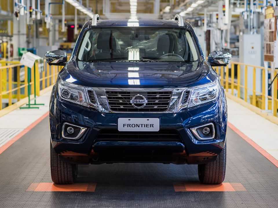 Acima a Nissan Frontier produzida no Complexo Industrial de Santa Isabel, em Córdoba, Argentina