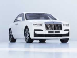 Por R$ 1,8 mi, Rolls-Royce apresenta o novo Ghost 2021