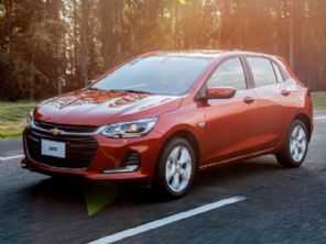 Chevrolet Onix e outros 4 hatches seminovos mais vendidos do ms; veja lista