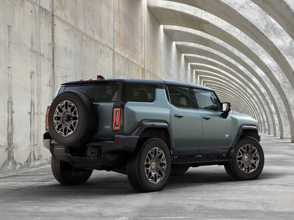 GMC Hummer SUV 2024