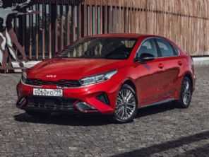 Novo Kia Cerato: russos avaliam as evolues do sed?mdio