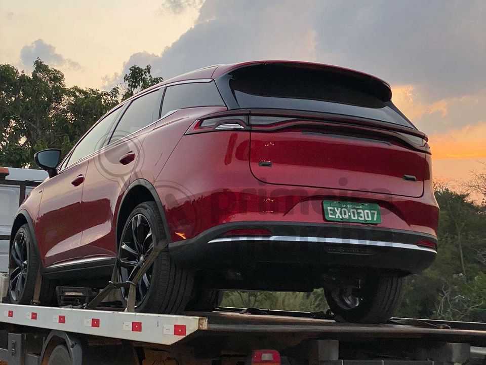 Flagra do BYD Tang no Brasil: estreia pode ocorrer em 2022