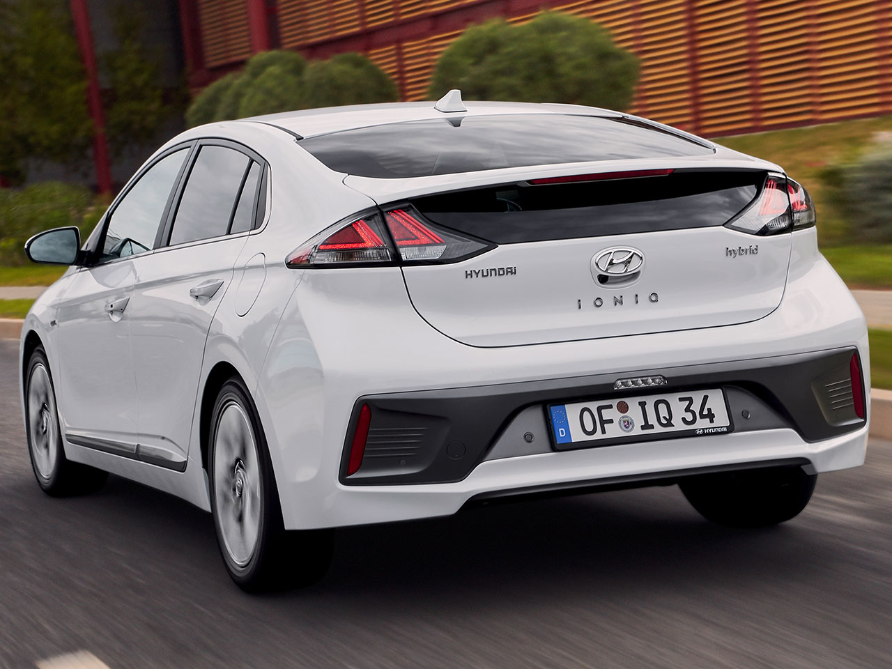 Hyundai Ioniq Hybrid