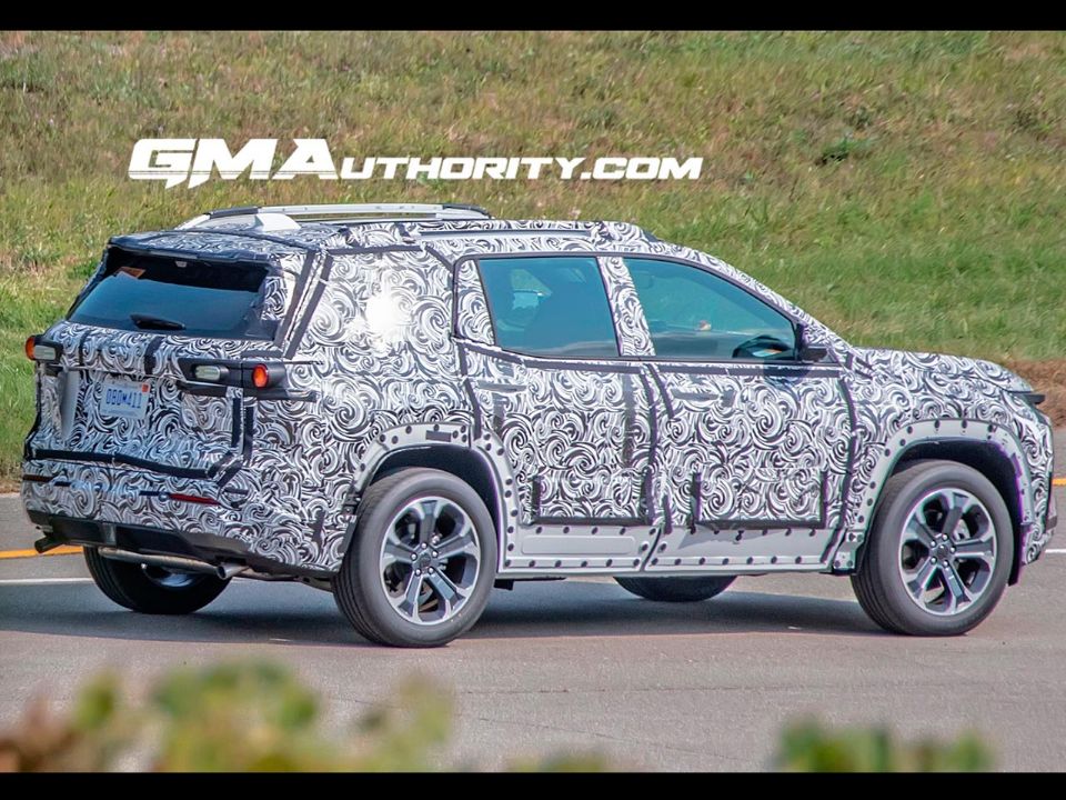 Flagra do novo Chevrolet Equinox 2025 em testes de desenvolvimento