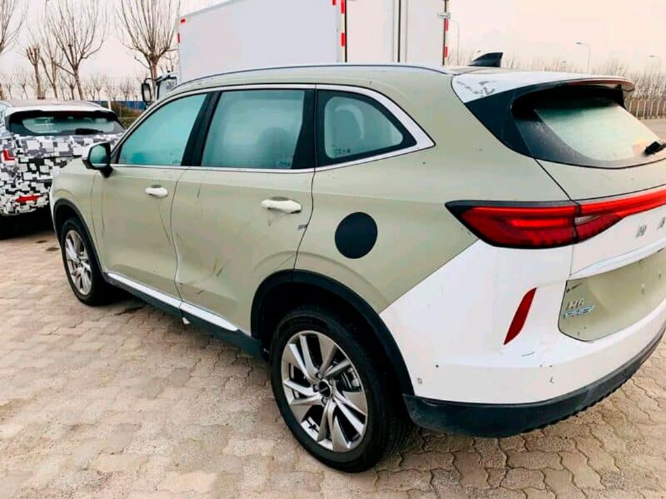 Flagra do Haval H6 PHEV