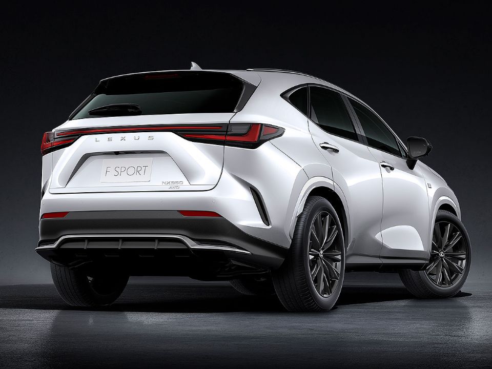 Lexus NX 2022