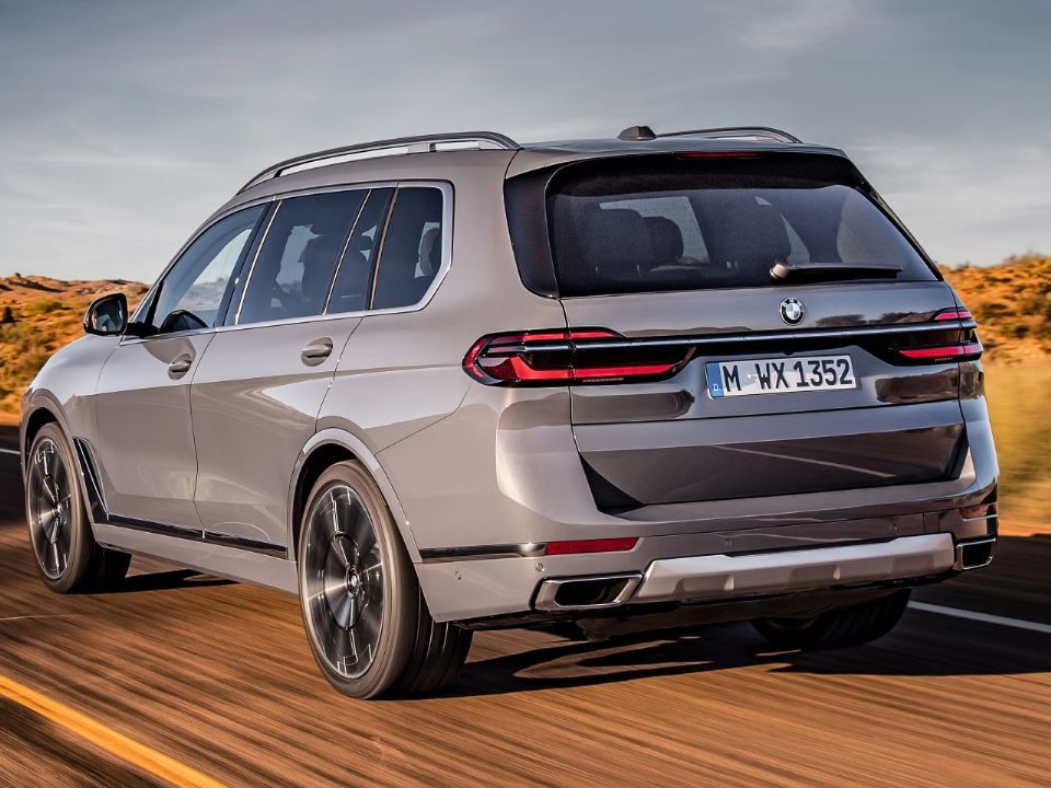 BMW X7 2023