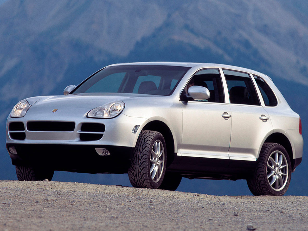 Porsche Cayenne 2003