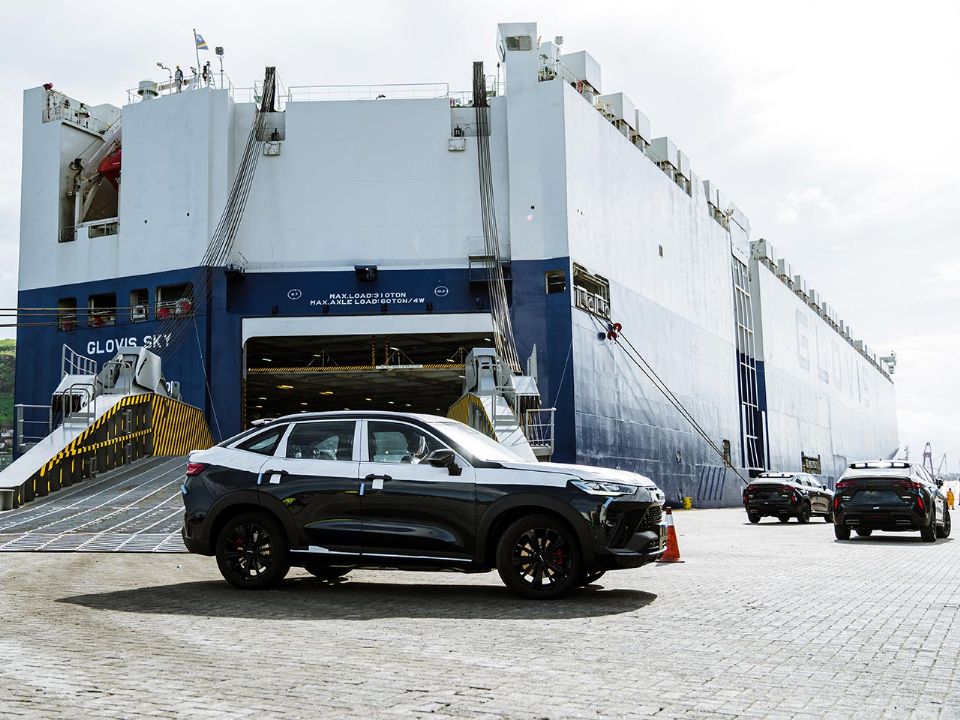 Haval H6 GT: modelo vendido no Brasil conta com configuração exclusiva para o país