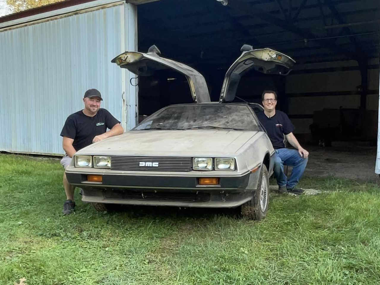 DeLorean DMC-12