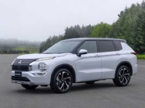 Mitsubishi confirma que ter?SUV hbrido no Brasil em 2024