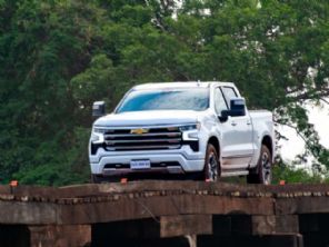 Nova Chevrolet Silverado comea a chegar s lojas com a  Ford F-150 na mira