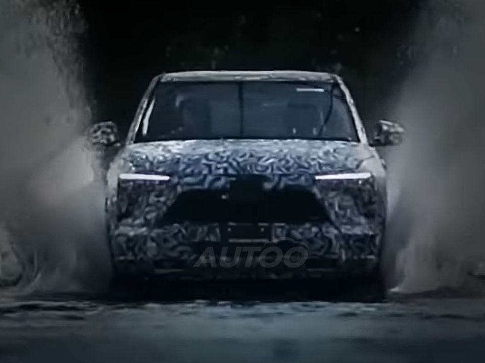 O novo SUV será revelado no dia 10 de agosto na Indonésia