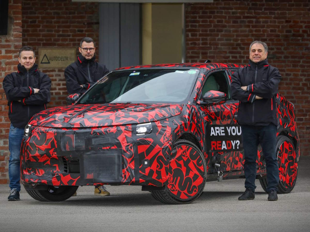 Alfa Romeo Milano ser?o primeiro esportivo eltrico da marca italiana