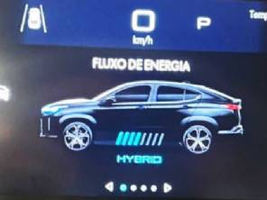 Vazam imagens do Fiat Fastback hbrido, que chega no ms que vem