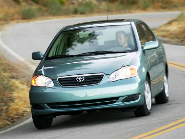 Toyota Corolla e outros 4 bons carros usados por menos que uma air fryer MasterChef