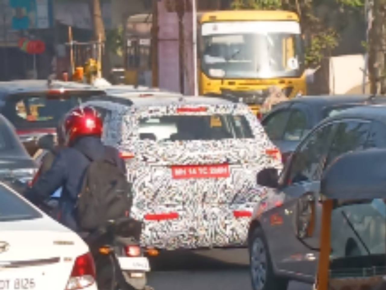 Novo SUV da VW roda em testes na ndia ainda bem camuflado,  antes de chegar ao Brasil