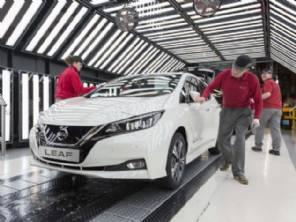 Nissan deixa de fabricar o eltrico Leaf no Reino Unido ?espera da nova gerao