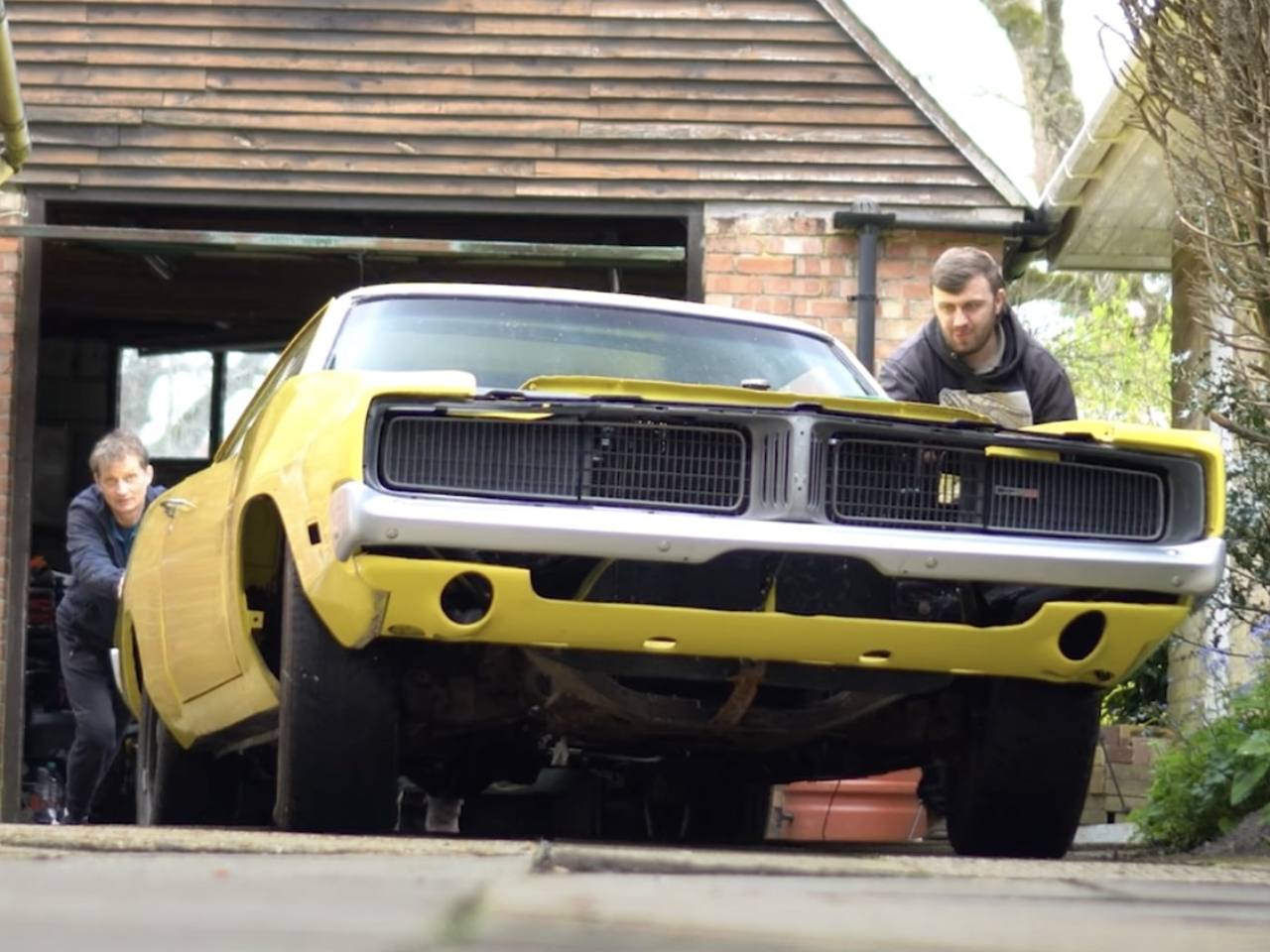 Dodge Charger 1970 ter?que passar por um processo de restaurao para voltar a rodar como antes