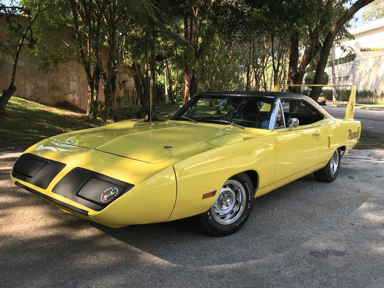 Plymouth Superbird: lendrio cup?esportivo tem faris escamoteveis e estilo nada discreto