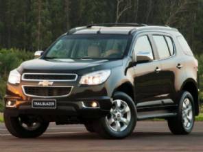 Chevrolet Trailblazer ?dos 5 SUVs usados para 7 pessoas pelo preo de Onix 0 km