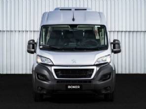 Peugeot comea a vender Boxer Minibus renovado em duas verses; veja tabela