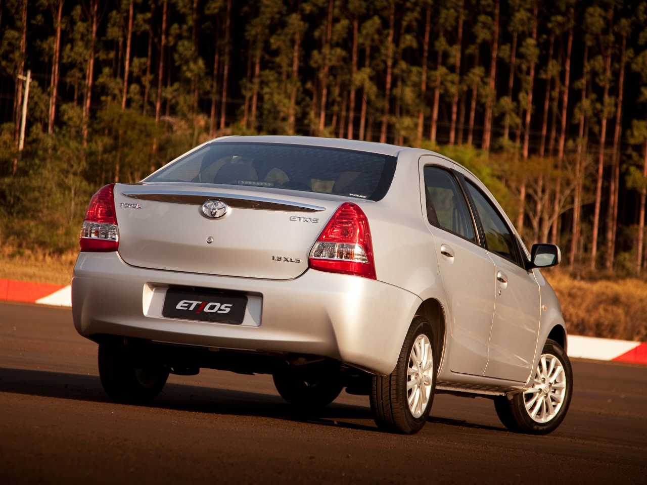 Toyota Etios Sedan