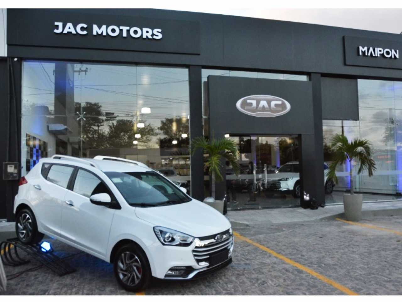 Concessionria da JAC Motors, que tem lojas em apenas 5 cidades do Brasil hoje em dia